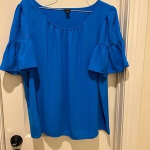 Ann Taylor blue blouse ruffle short sleeves XL